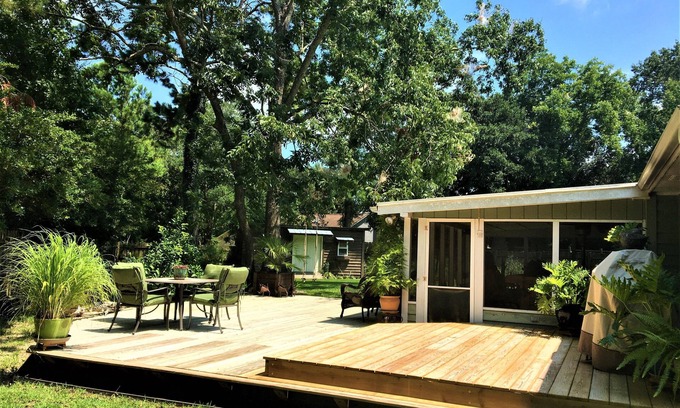 Mount Pleasant House | Pet-Friendly Happy Haven with Deck and Private Yard