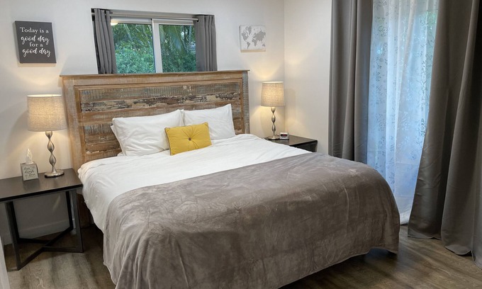 North Corals House | Inviting Home Away From Home with Oceanfront Amenities