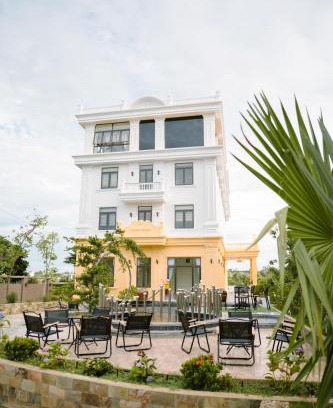 Ban Trap Moua Hotel | Happy Home Dak Lak