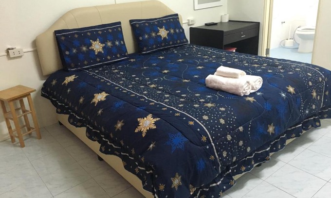 Ban Phe House | Budget-Friendly Happy Home Guest House - Child Friendly Stay