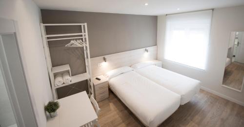 Burgos Hotel | Discover Happy Hostal Carrales: Guest Rated 8.8/10