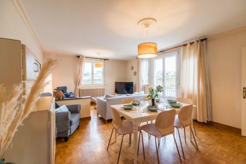 Treguier House | Relaxing Stay Near Tréguier Port - Family & Pet Friendly