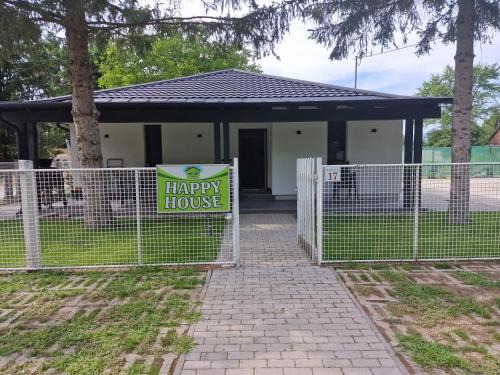 Bogacs House | Delightful Stay at Happy House Vendégház - Rated 9/10!