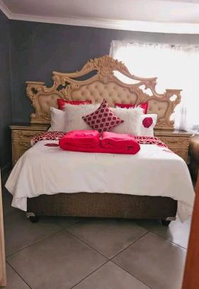 Mahikeng House | Comfortable Stay at Happy Stay Guest House Mafikeng