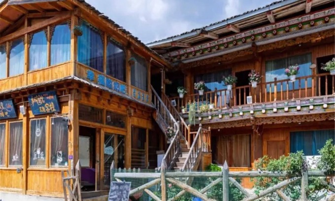 Shangri-La House | Enjoy Family-Friendly Stays at Happy Times Theme Inn