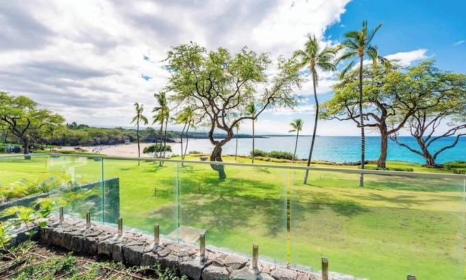 Kamuela Condo | Oceanfront Haven at Hapuna Beach Residence C21