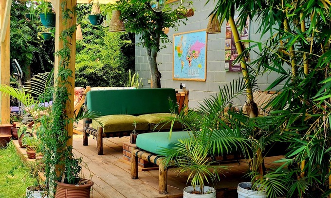 Arusha House | Enchanting Arusha: Family-Friendly Stay with Pool & Dining
