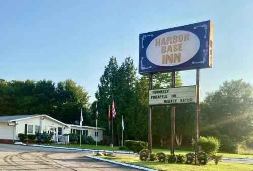 Newport Hotel | Budget-Friendly Harbor Base Inn with Breakfast Included