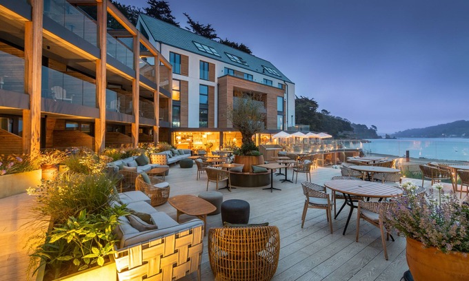 Salcombe Hotel | Discover Harbour Beach Club & Hotel: 4-Star Relaxation Awaits