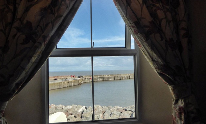 Watchet Cottage | Harbour Cottage