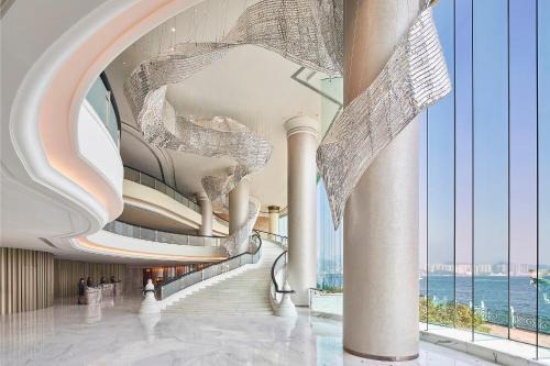 Hung Hom Bay Hotel | Discover Harbour Grand Kowloon: 5-Star Retreat with Spa