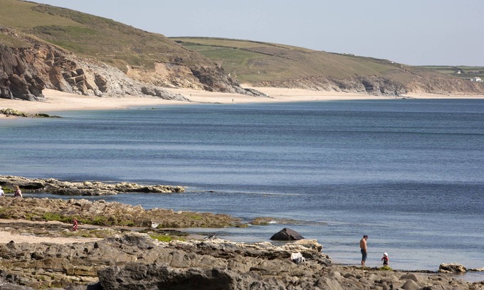 Porthleven Hotel | Harbour Inn: Family-Friendly Stay with Top Amenities