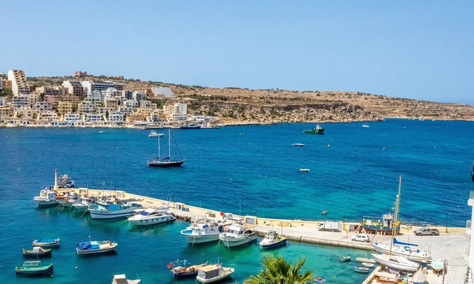St. Paul's Bay Apartment | Harbour Lights Seafront Penthouse: Guest Rated 10/10 Stay