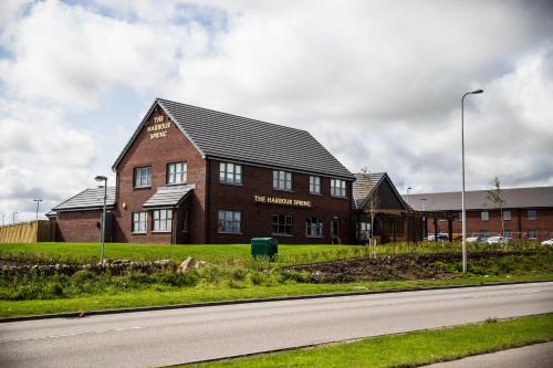 Peterhead Hotel | Welcoming Harbour Spring, Peterhead with Family-Friendly Amenities