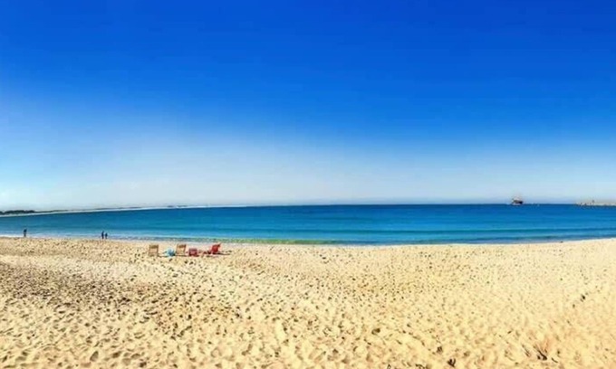 Stockton House | Discover Harbour View Delight Near Newcastle Harbour