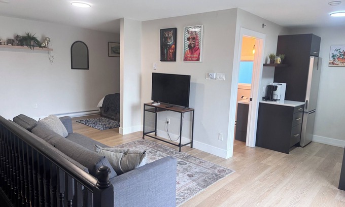 North End Apartment | Harbour View Penthouse Suite