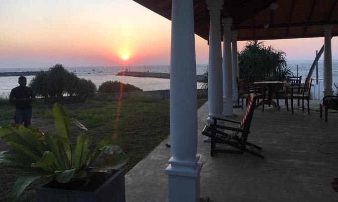 Kathaluwa Villa | Harbour View Villa: Guest Rated 10/10 with Private Beach
