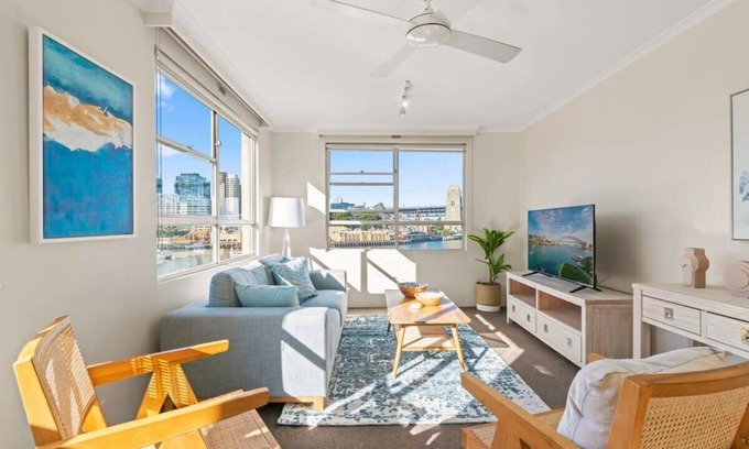 McMahons Point Apartment | Harbourside #31 Summa: Guest Rated 10/10, Family-Friendly Stay