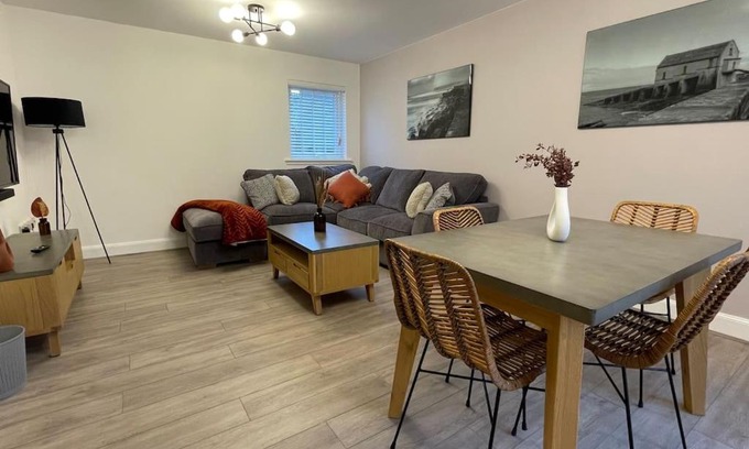 Wick House | Harbourside Holiday Home: Child-Friendly with Bike Storage