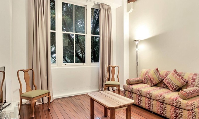 Pyrmont Apartment | Harbourside Comfort with Pool, Kitchen & Family-Friendly Perks