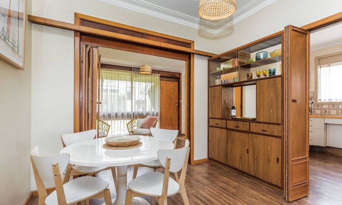 Albany House | Harbourview House: Coastal Chic Retreat in Albany's CBD