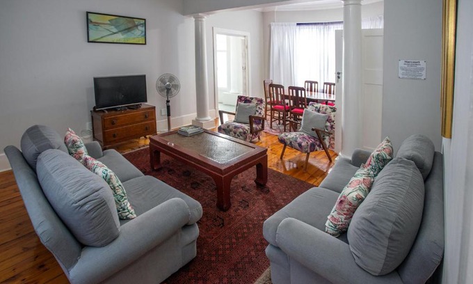 Musgrave Apartment | Comfortable Stays at Harcourt Lodge with Free Breakfast