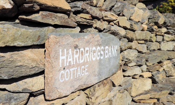 Crosthwaite Cottage | HARDRIGGS BANK COTTAGE, pet friendly, with a garden in Windermere