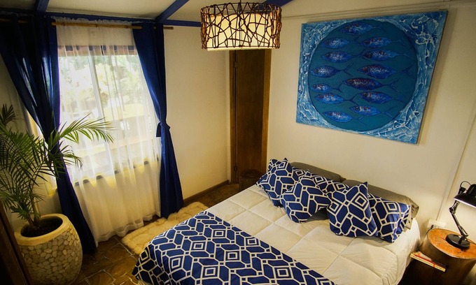 Hanga Roa House | Hare Isolate.