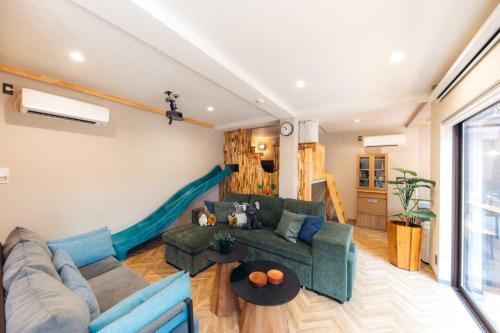 Yamanakako Apartment | Discover HARELIER山中湖: Family-Friendly Retreat with High Ratings