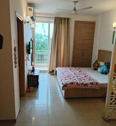 Vrindavan Apartment | Top-Rated Hari Priya House: A Divine Homestay Experience