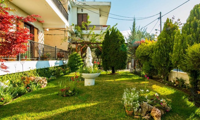 Sparta Apartment | Family-Friendly Stay at Laconian Collection: Harision Residence