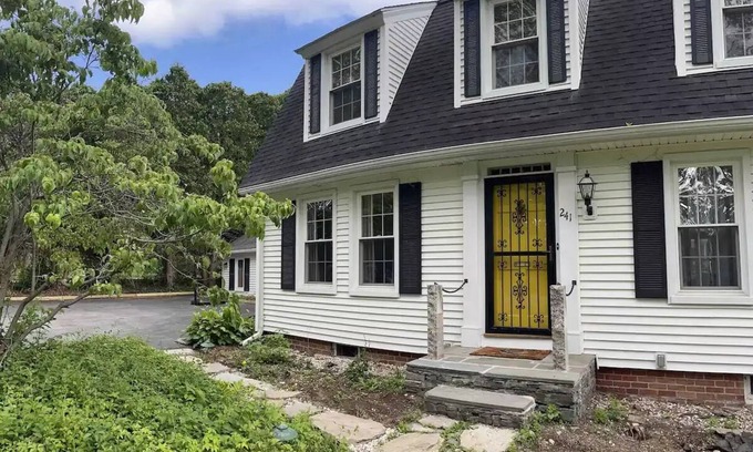 Norwichtown House | Harland Haven: 4BR Home with Private Pool and Spa