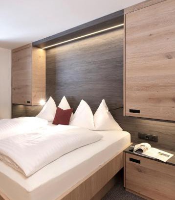 Flachau Apartment | Harmls Aparthotel: Top-Rated Oceanfront Retreat with Spa