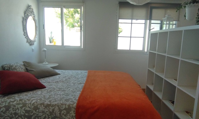 Caleta de Fuste House | Tranquil Stay in a Bright, Peaceful Oceanfront Retreat
