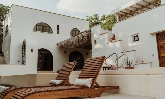 Sayulita House | Elegant 3-Bedroom Retreat with Infinity Pool & Ocean View