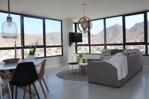 Mindelo Apartment | Oceanfront Harmony Apartment in Mindelo, São Vicente