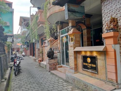 Padangbai House | Oceanfront Bliss at Harmony Guest House - Rated 8/10