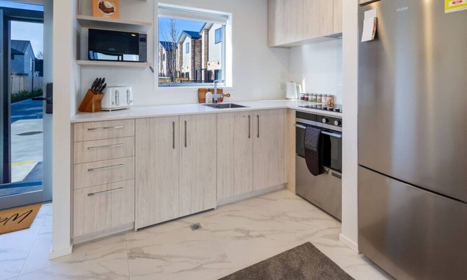 Upper Riccarton House | Family-Friendly Harmony Hideout with Kitchen Amenities