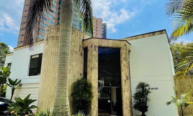 Buenos Aires House | Relax at Harmony Home: Pet-Friendly with Spa & Hot Tub