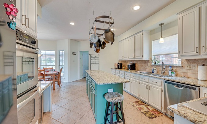 Original Town House | Experience Harmony House Texas with Private Pool & Spa