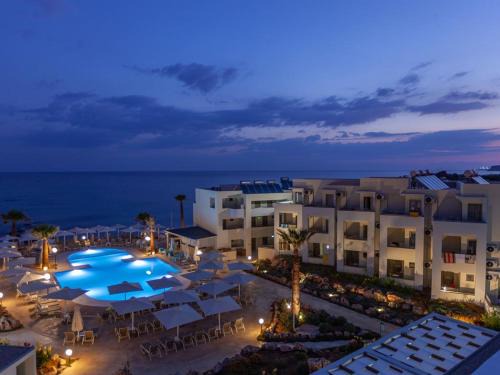 Rethymno Hotel | Relax at Harmony Rethymno Beach with Oceanfront Pool Access