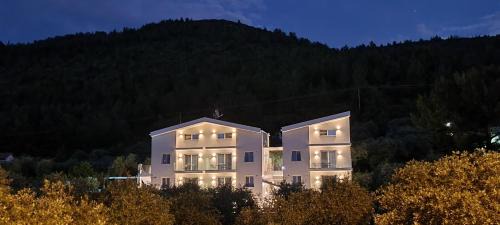 Skala Rachoniou Hotel | Exceptional Harmony Thassos Suites with Oceanfront Views