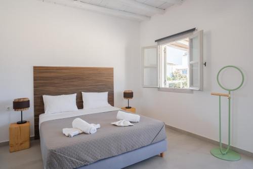 Koufonisia Apartment | Oceanfront Harokopou Studios: Family-Friendly Retreat