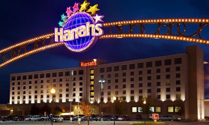 Metropolis Hotel | Discover Harrah's Metropolis Hotel & Casino with Great Amenities