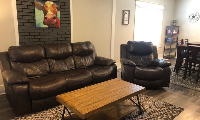 Litchfield House | Pet-Friendly Harrison House with Lake Views in Litchfield