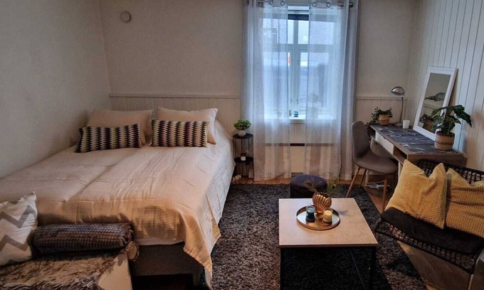 Harstad Apartment | Relaxing Harstad City Studio Apartment with Spa & Hot Tub