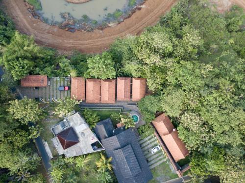 Jepara Resort | Relax at Harum Manis Cottages: Family-Friendly Retreat