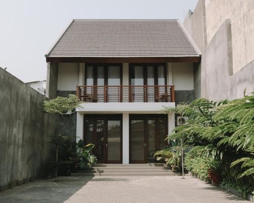 Dinoyo House | Cozy Haruna Guest House: Breakfast & Child-Friendly Stays