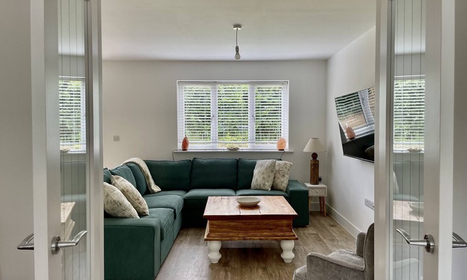Rollesby House | Harvest Hideaway - Family-Friendly Home with Pet Amenities