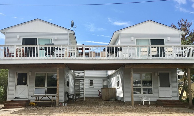 Harvey Cedars House | Harvey Cedars Bayfront - Beach Access & Breathtaking Sunsets